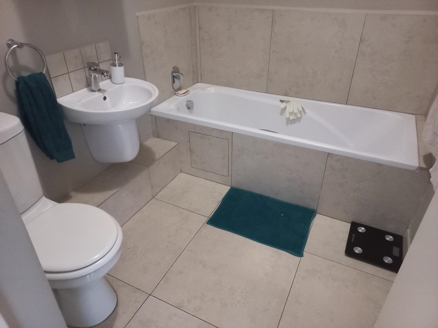 2 Bedroom Property for Sale in Nahoon Valley Park Eastern Cape